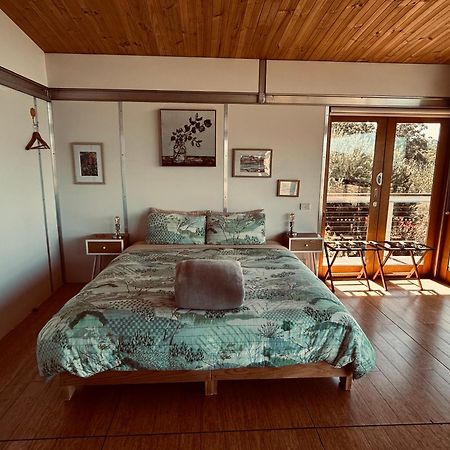 Hobart Hideaway Pods Bed & Breakfast Kingston Exterior photo