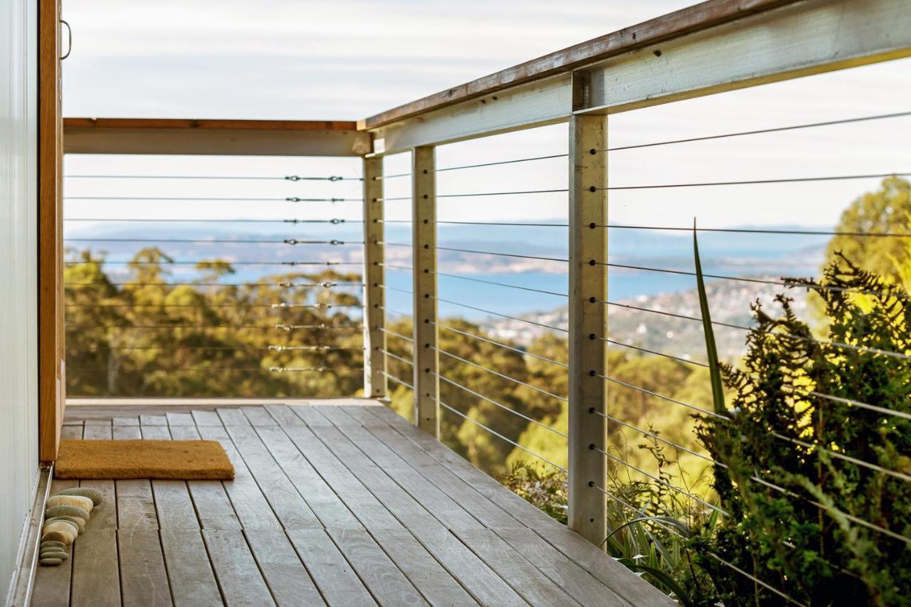 Hobart Hideaway Pods Bed & Breakfast Kingston Exterior photo