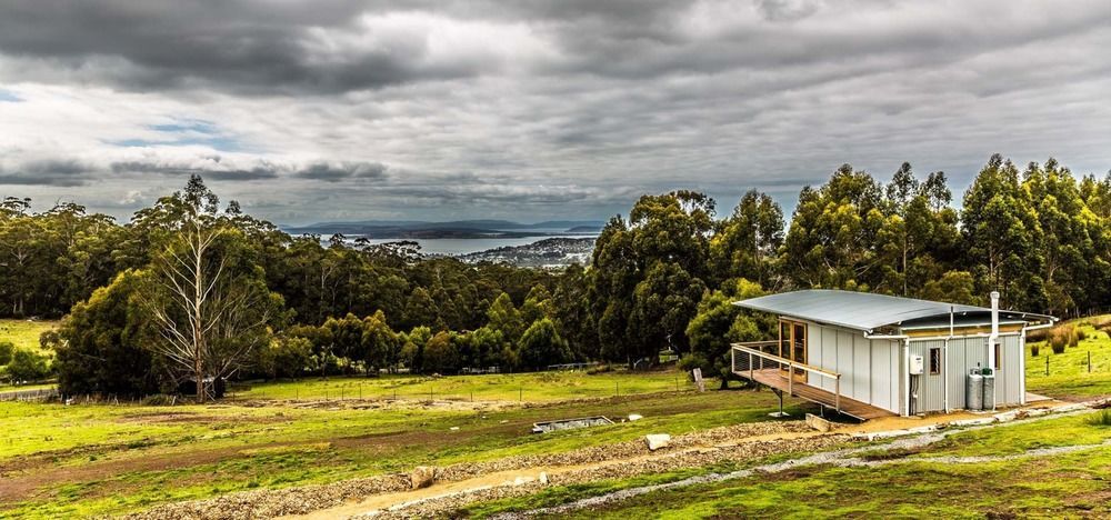 Hobart Hideaway Pods Bed & Breakfast Kingston Exterior photo