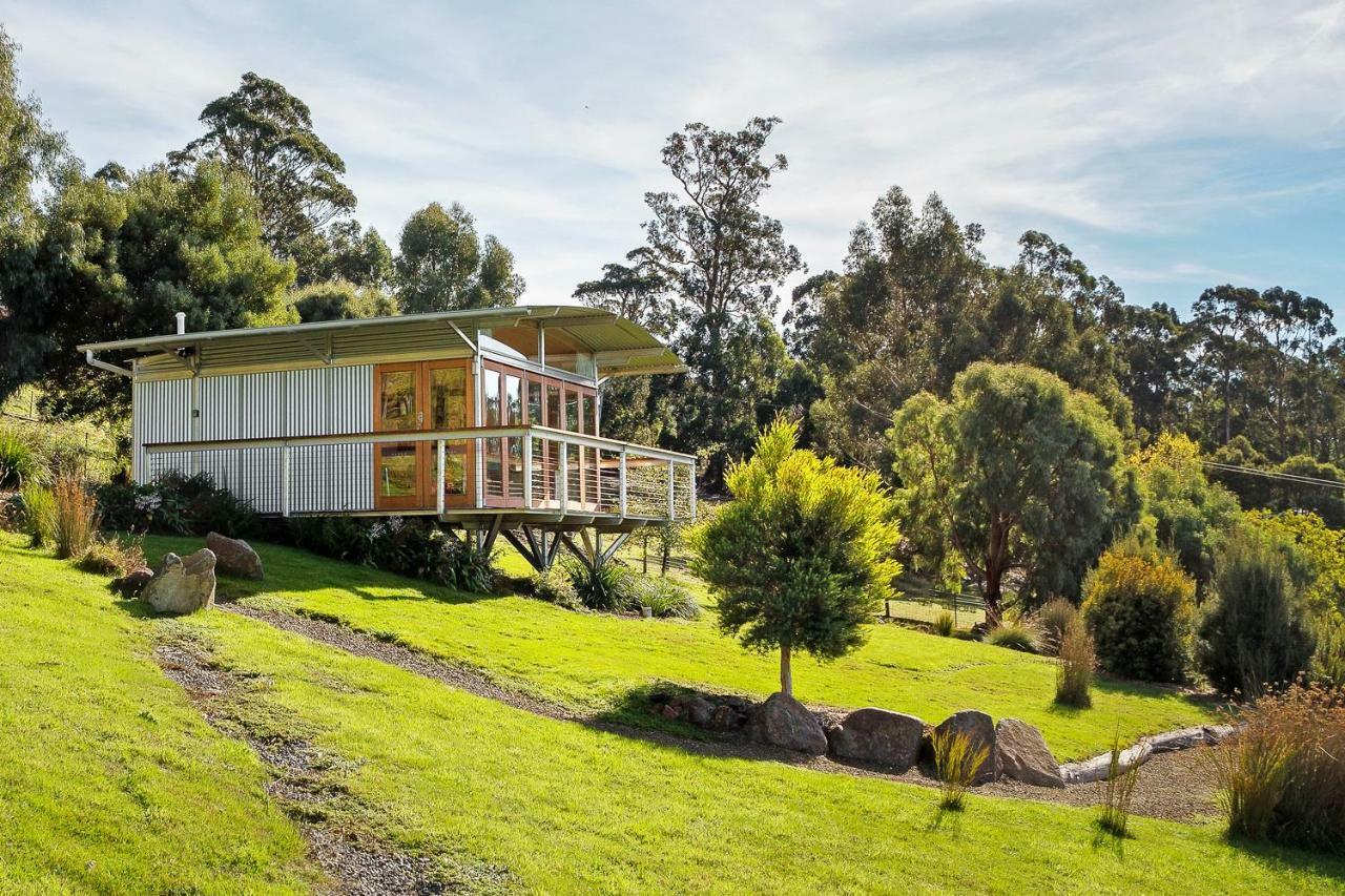 Hobart Hideaway Pods Bed & Breakfast Kingston Exterior photo