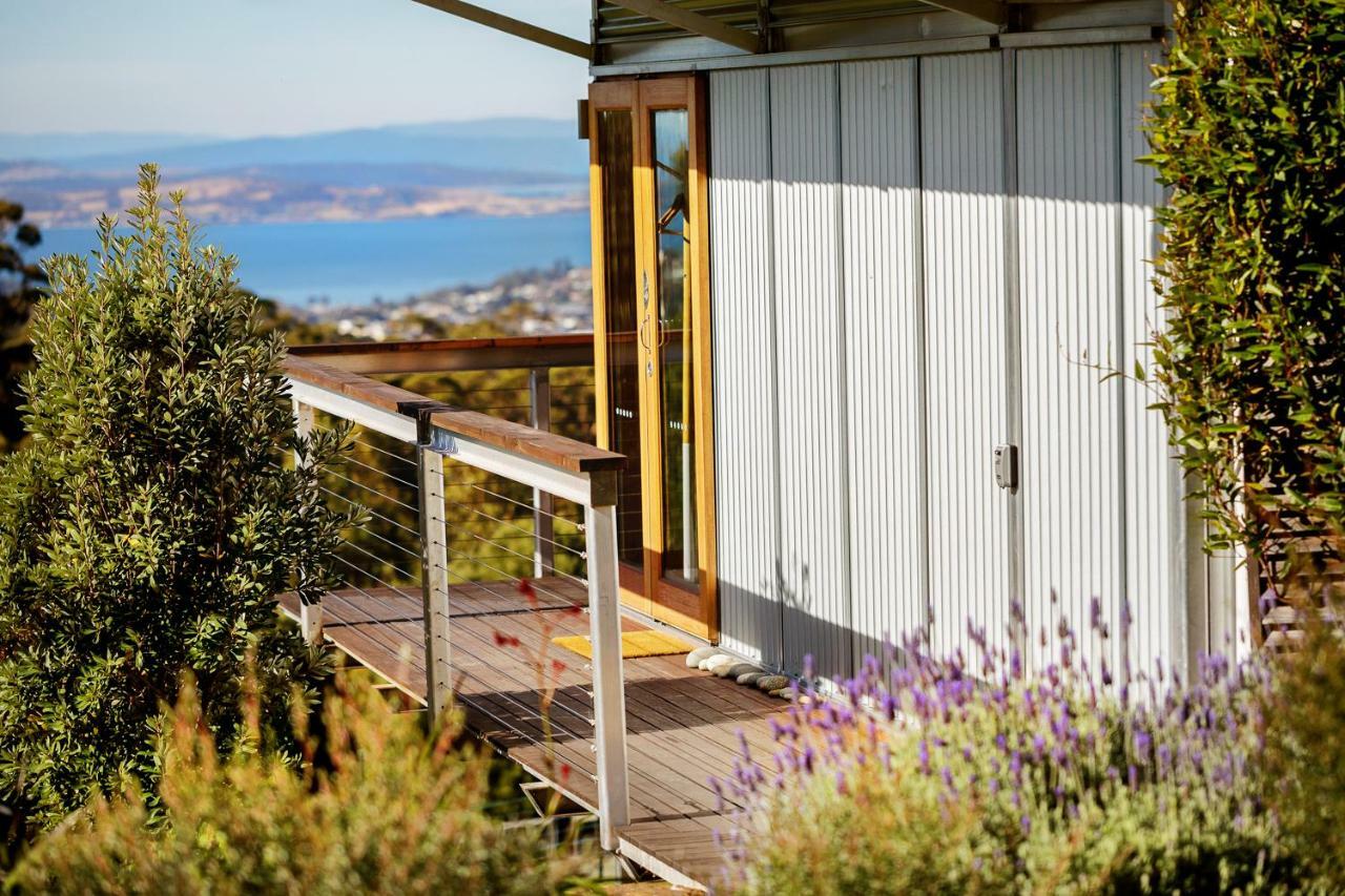 Hobart Hideaway Pods Bed & Breakfast Kingston Exterior photo